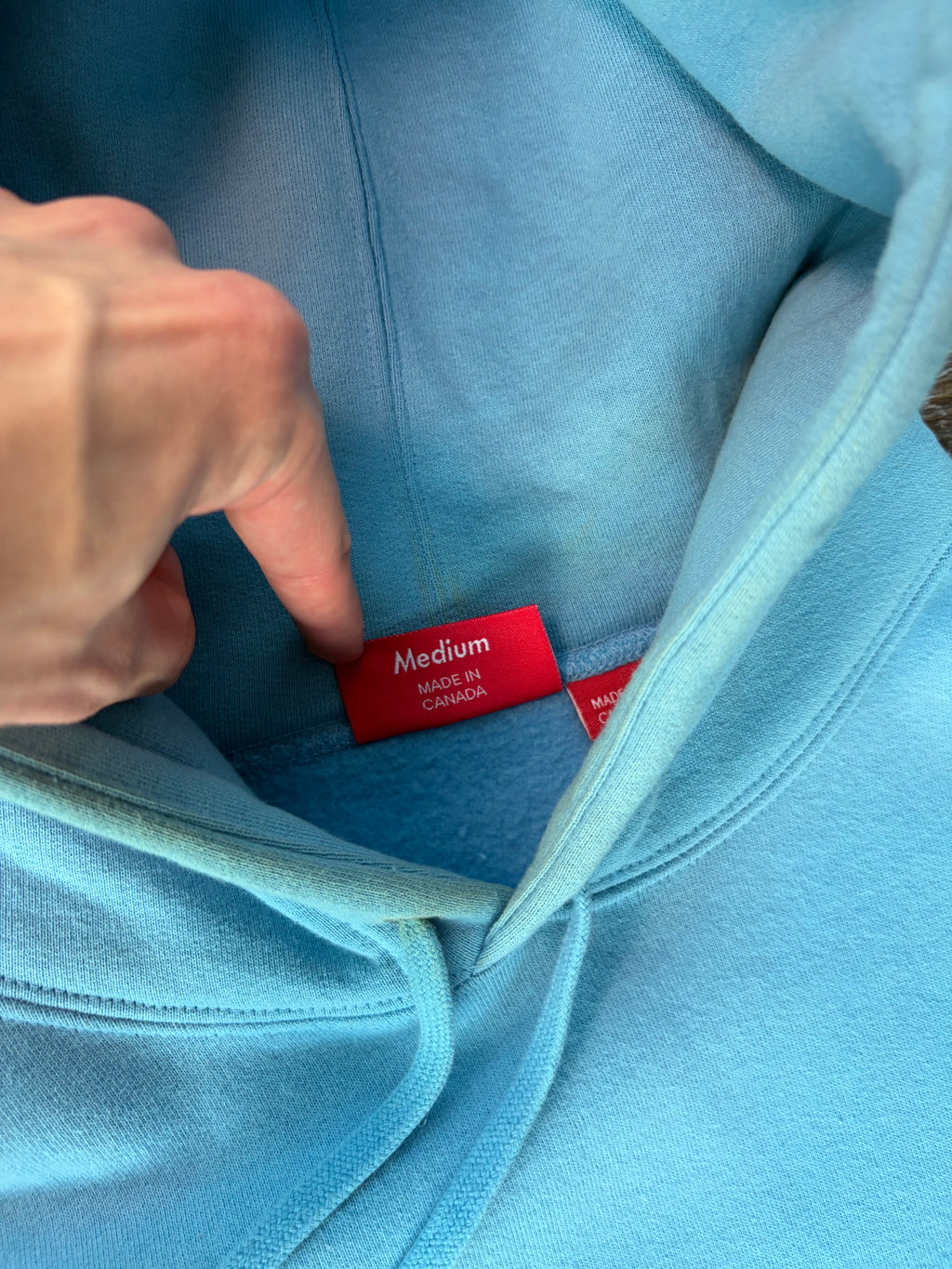 Supreme World Famous Hoodie SS23 M