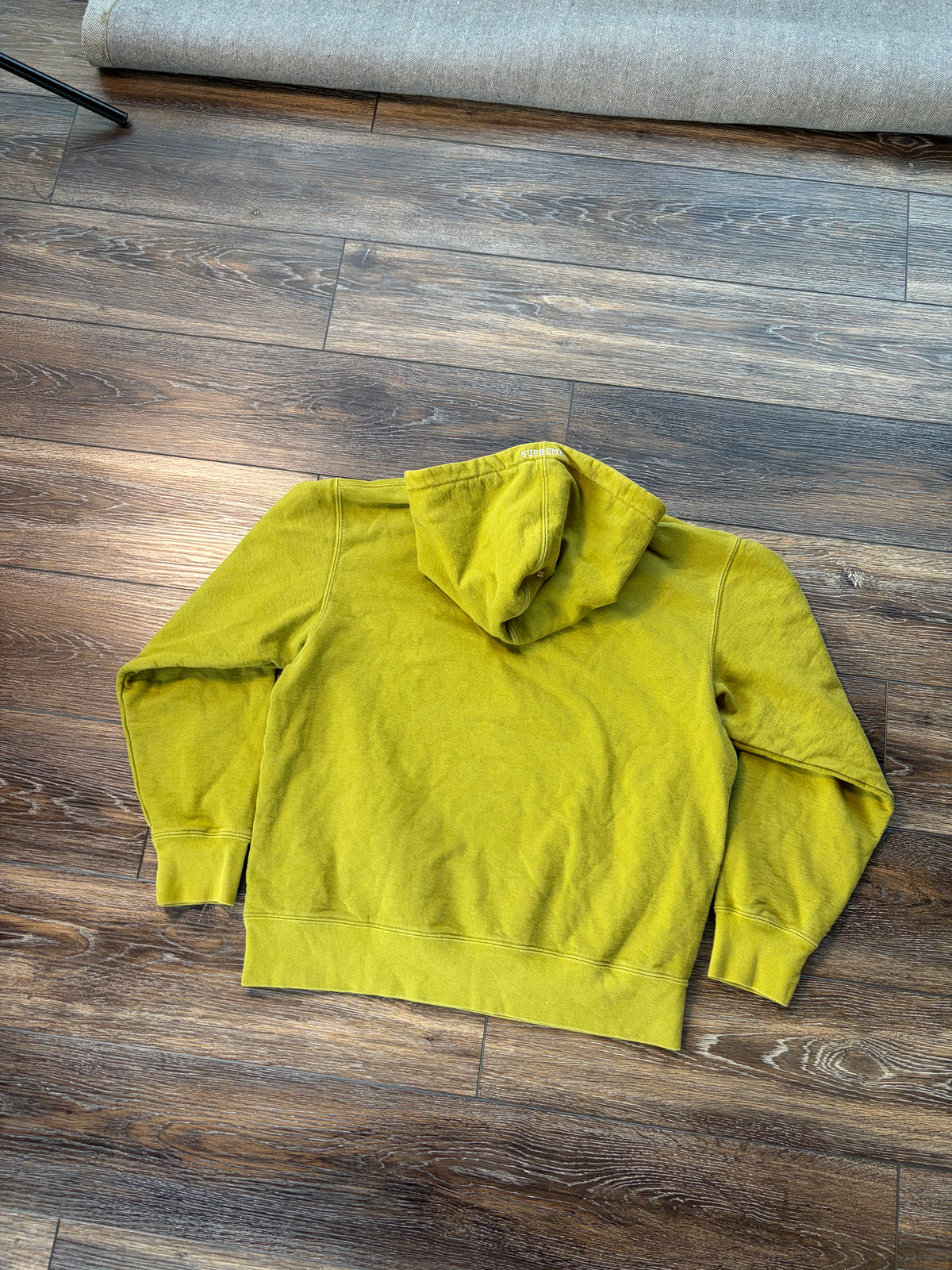 Supreme Eyes Hoodie FW21 M